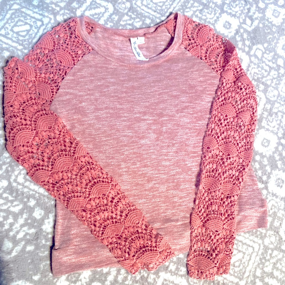 Super cute pink/coral top crocheted lace detail size M